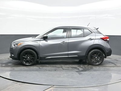 2019 Nissan Kicks SR