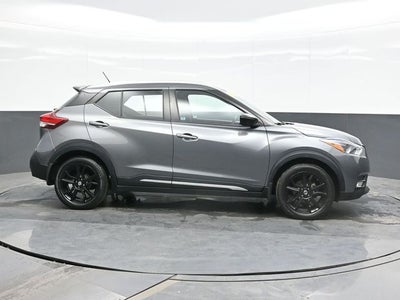 2019 Nissan Kicks SR