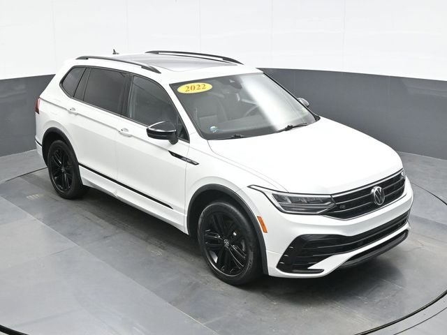 2022 Volkswagen Tiguan 2.0T SE R-Line Black