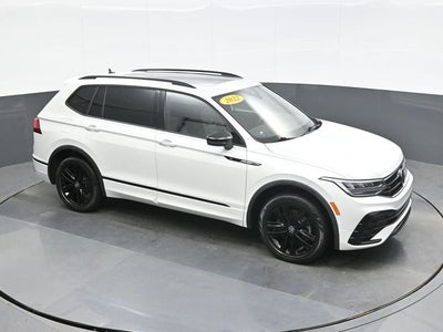 2022 Volkswagen Tiguan 2.0T SE R-Line Black
