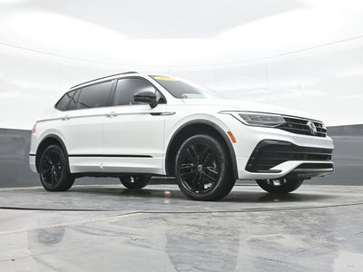 2022 Volkswagen Tiguan 2.0T SE R-Line Black
