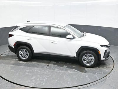 2026 Hyundai TUCSON SE AWD