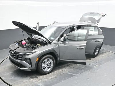 2026 Hyundai TUCSON SE AWD