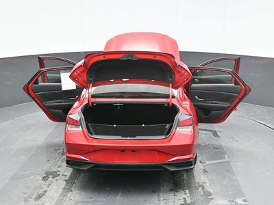 2023 Hyundai ELANTRA SE