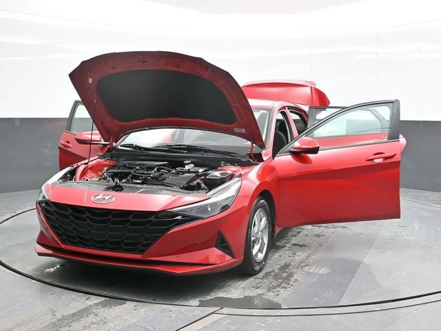 2023 Hyundai ELANTRA SE