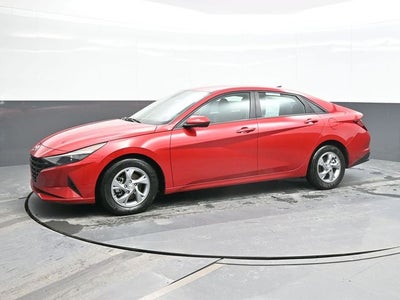 2023 Hyundai ELANTRA SE