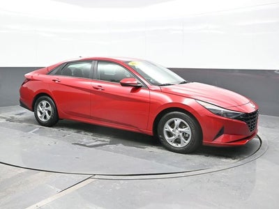 2023 Hyundai ELANTRA SE