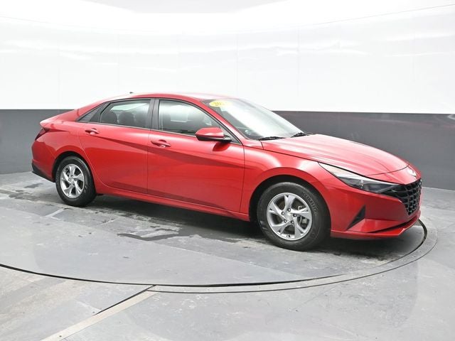 2023 Hyundai ELANTRA SE