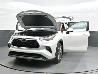 2021 Toyota Highlander Platinum