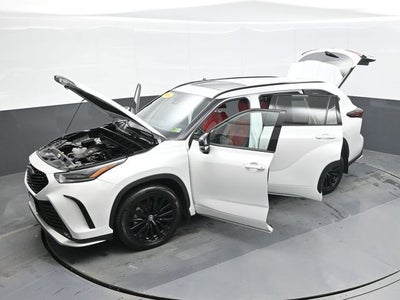 2024 Toyota Highlander XSE