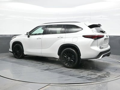 2024 Toyota Highlander XSE