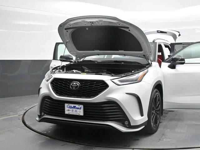 2024 Toyota Highlander XSE