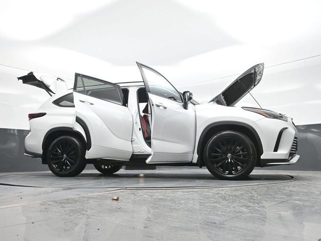 2024 Toyota Highlander XSE