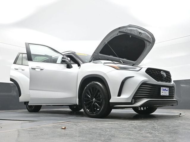 2024 Toyota Highlander XSE