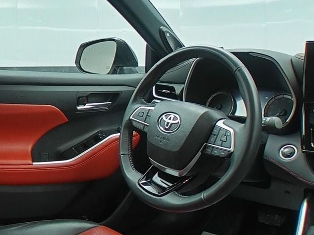 2024 Toyota Highlander XSE