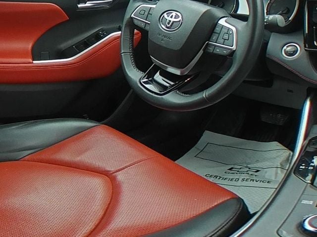 2024 Toyota Highlander XSE