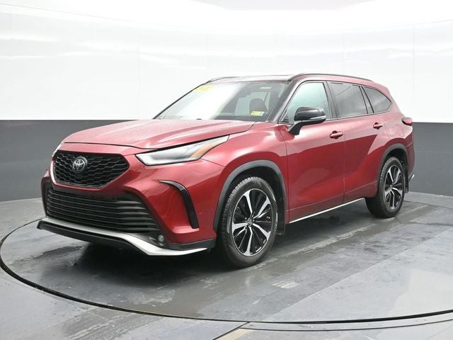 2022 Toyota Highlander XSE