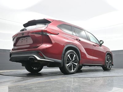 2022 Toyota Highlander XSE