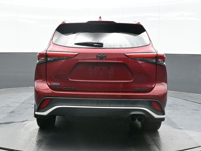 2022 Toyota Highlander XSE