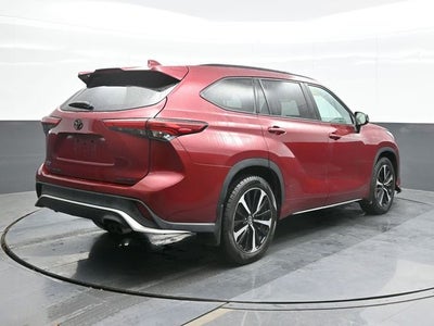 2022 Toyota Highlander XSE