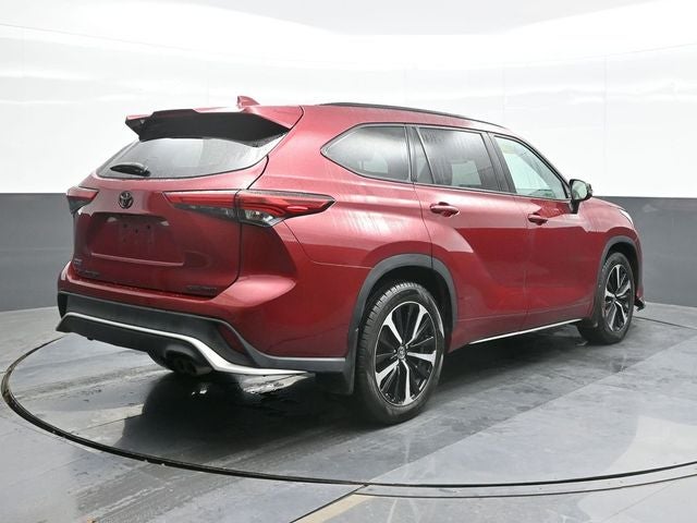 2022 Toyota Highlander XSE