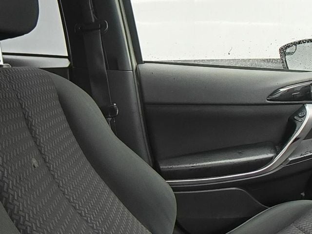 2019 Mitsubishi Eclipse Cross ES