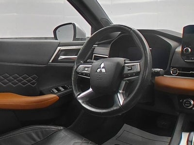 2022 Mitsubishi Outlander SEL