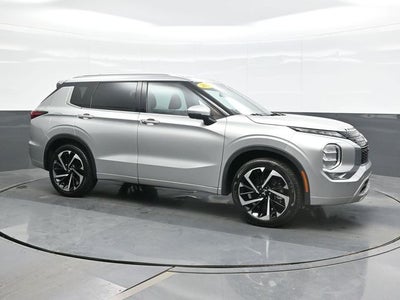 2022 Mitsubishi Outlander SEL
