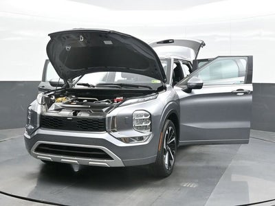 2022 Mitsubishi Outlander SEL