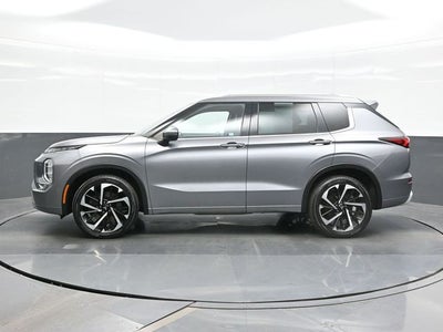 2022 Mitsubishi Outlander SEL