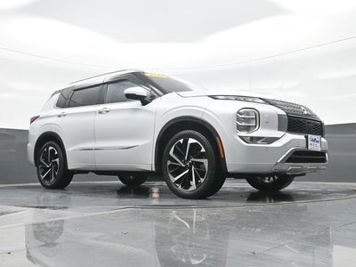 2022 Mitsubishi Outlander SEL