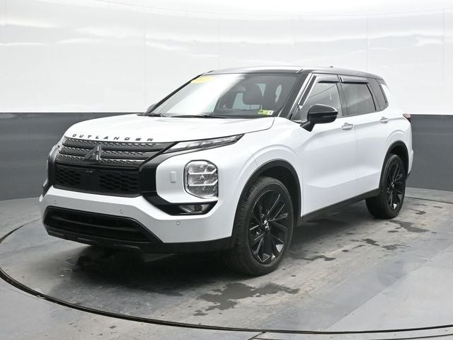 2023 Mitsubishi Outlander SEL Black Edition