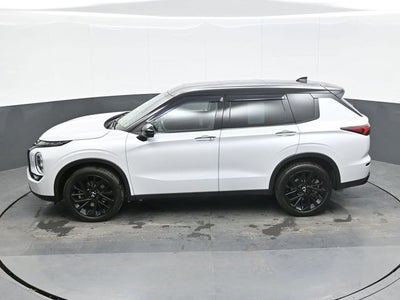 2023 Mitsubishi Outlander SEL Black Edition