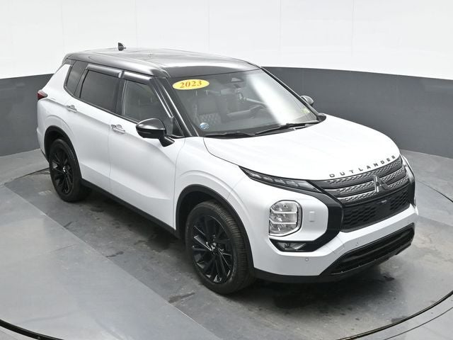 2023 Mitsubishi Outlander SEL Black Edition
