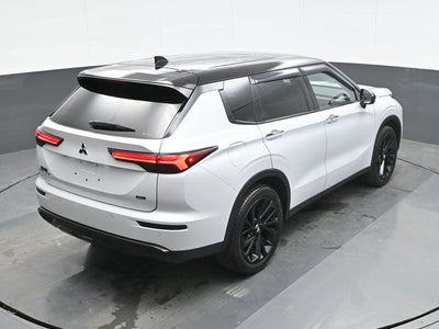 2023 Mitsubishi Outlander SEL Black Edition
