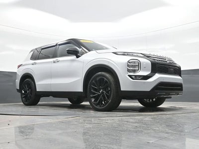 2023 Mitsubishi Outlander SEL Black Edition