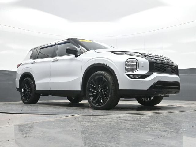 2023 Mitsubishi Outlander SEL Black Edition