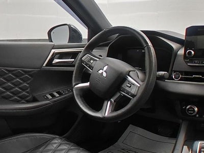 2023 Mitsubishi Outlander SEL Black Edition
