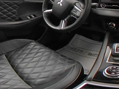 2023 Mitsubishi Outlander SEL Black Edition