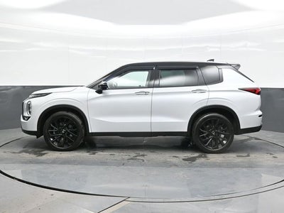 2023 Mitsubishi Outlander SEL Black Edition