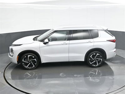 2024 Mitsubishi Outlander SEL