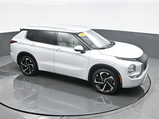 2024 Mitsubishi Outlander SEL