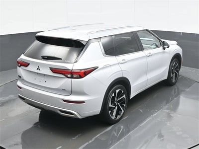 2024 Mitsubishi Outlander SEL