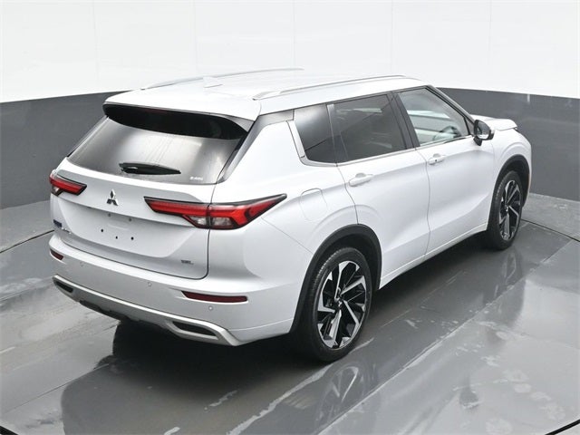 2024 Mitsubishi Outlander SEL