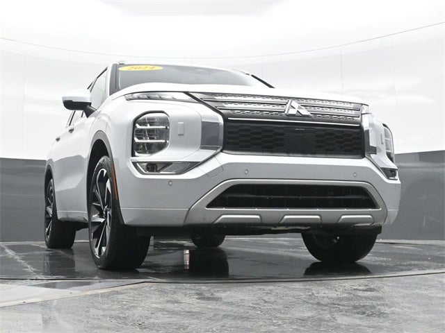 2024 Mitsubishi Outlander SEL
