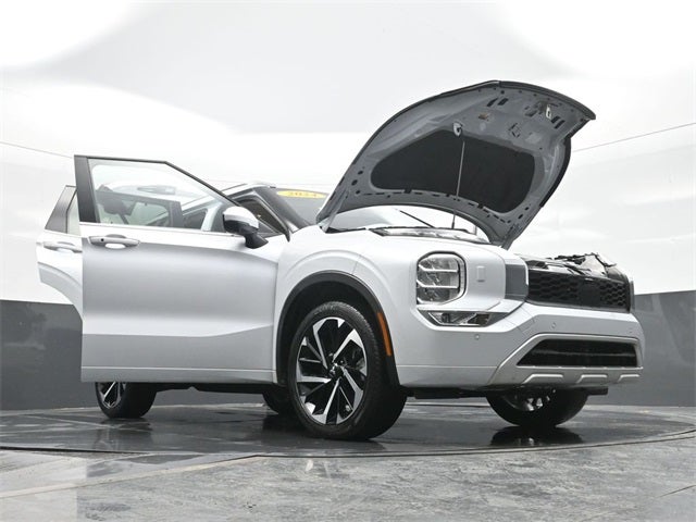 2024 Mitsubishi Outlander SEL