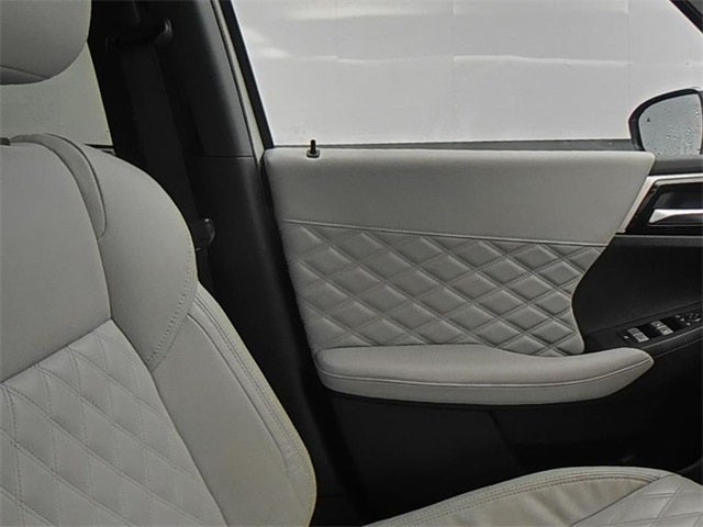 2024 Mitsubishi Outlander SEL