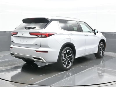 2024 Mitsubishi Outlander SEL