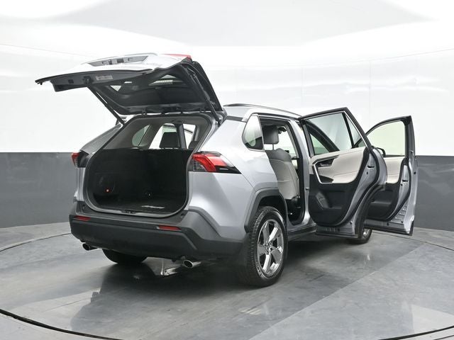 2021 Toyota RAV4 Hybrid XLE Premium