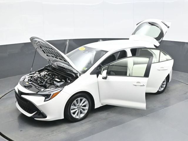 2024 Toyota Corolla Hatchback SE